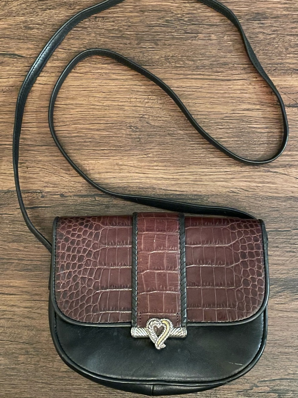 One World by Brighton Women’s Crossbody Purse Black Brown Crocodile Leather